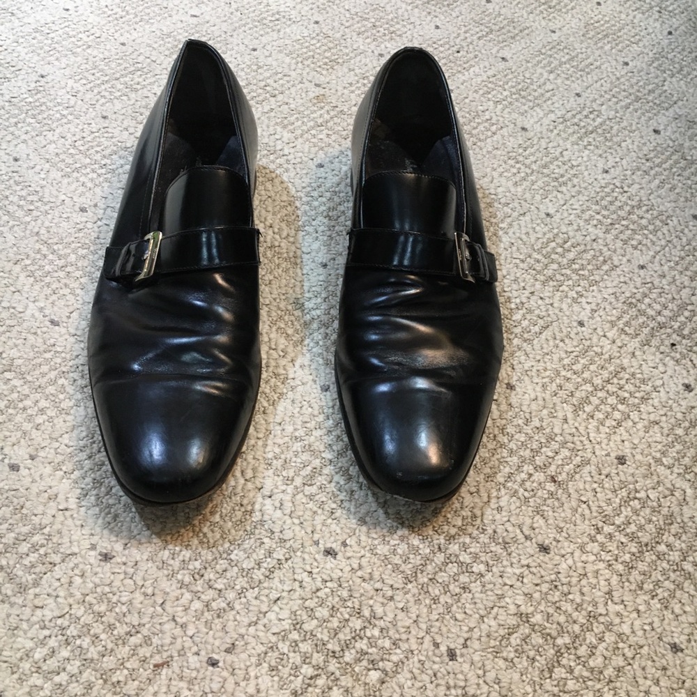SOLD!!’ Salvatore Ferragamo Leather Loafers. - Picture 1 of 13